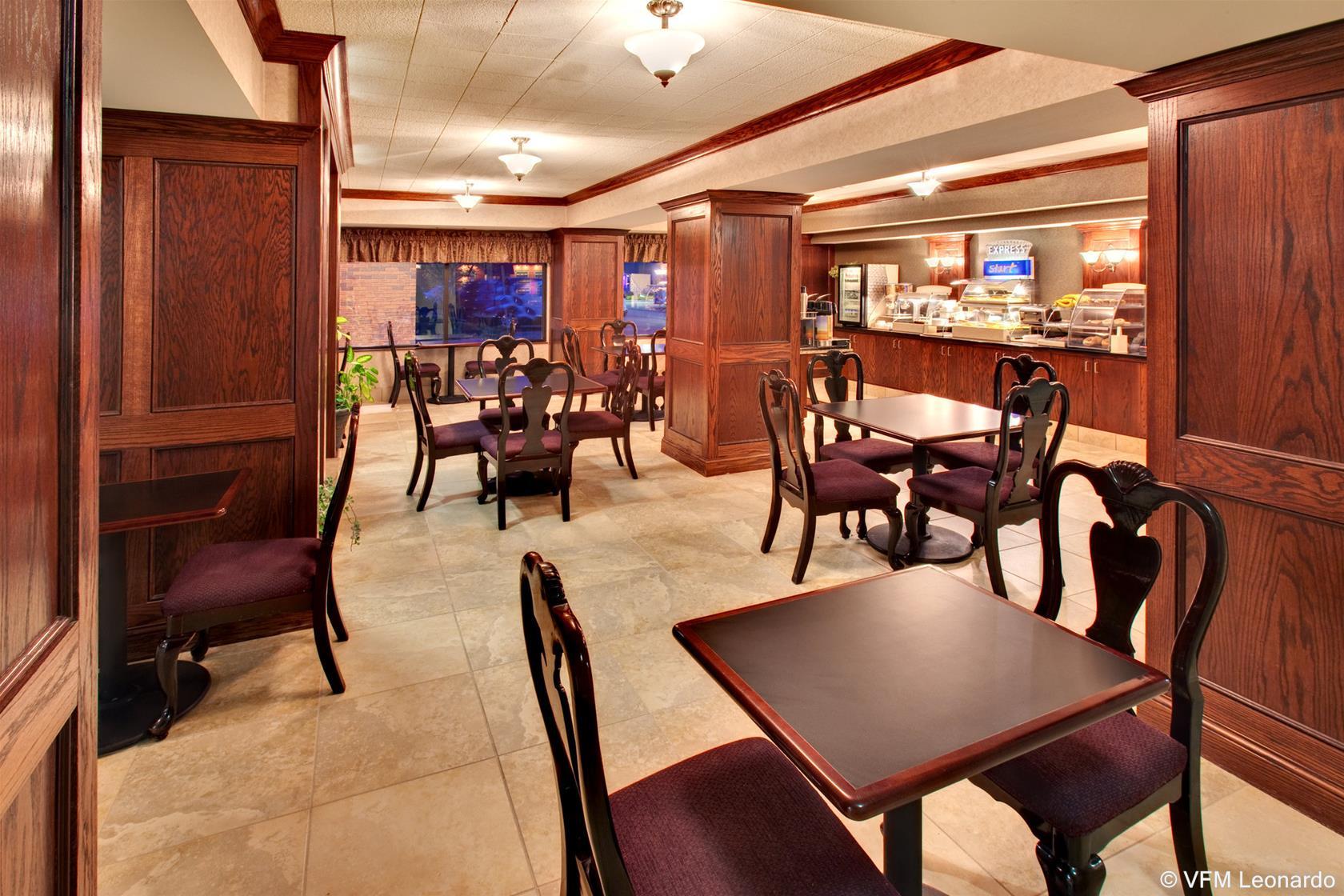Best Western Watertown Kültér fotó