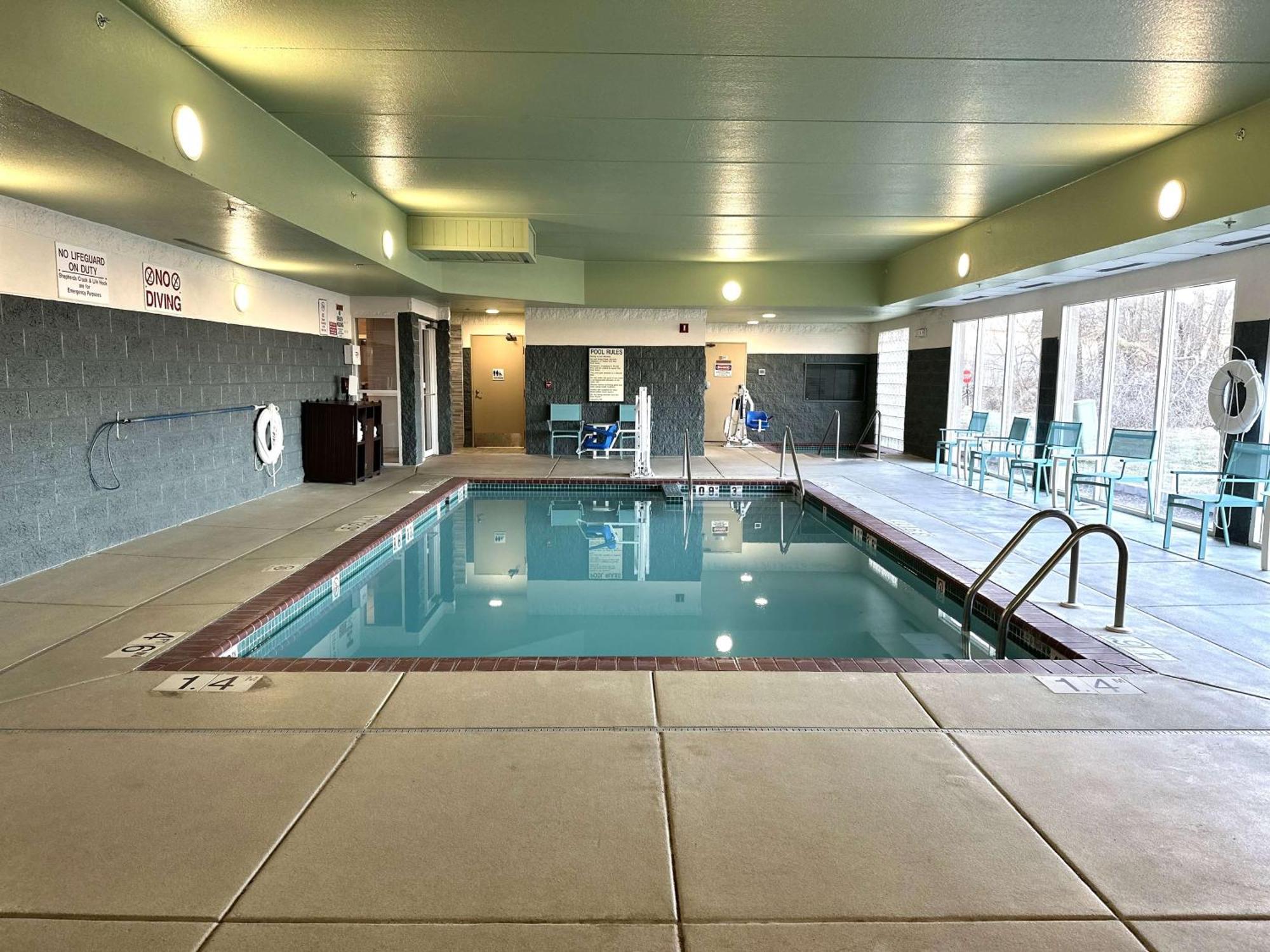 Best Western Watertown Kültér fotó