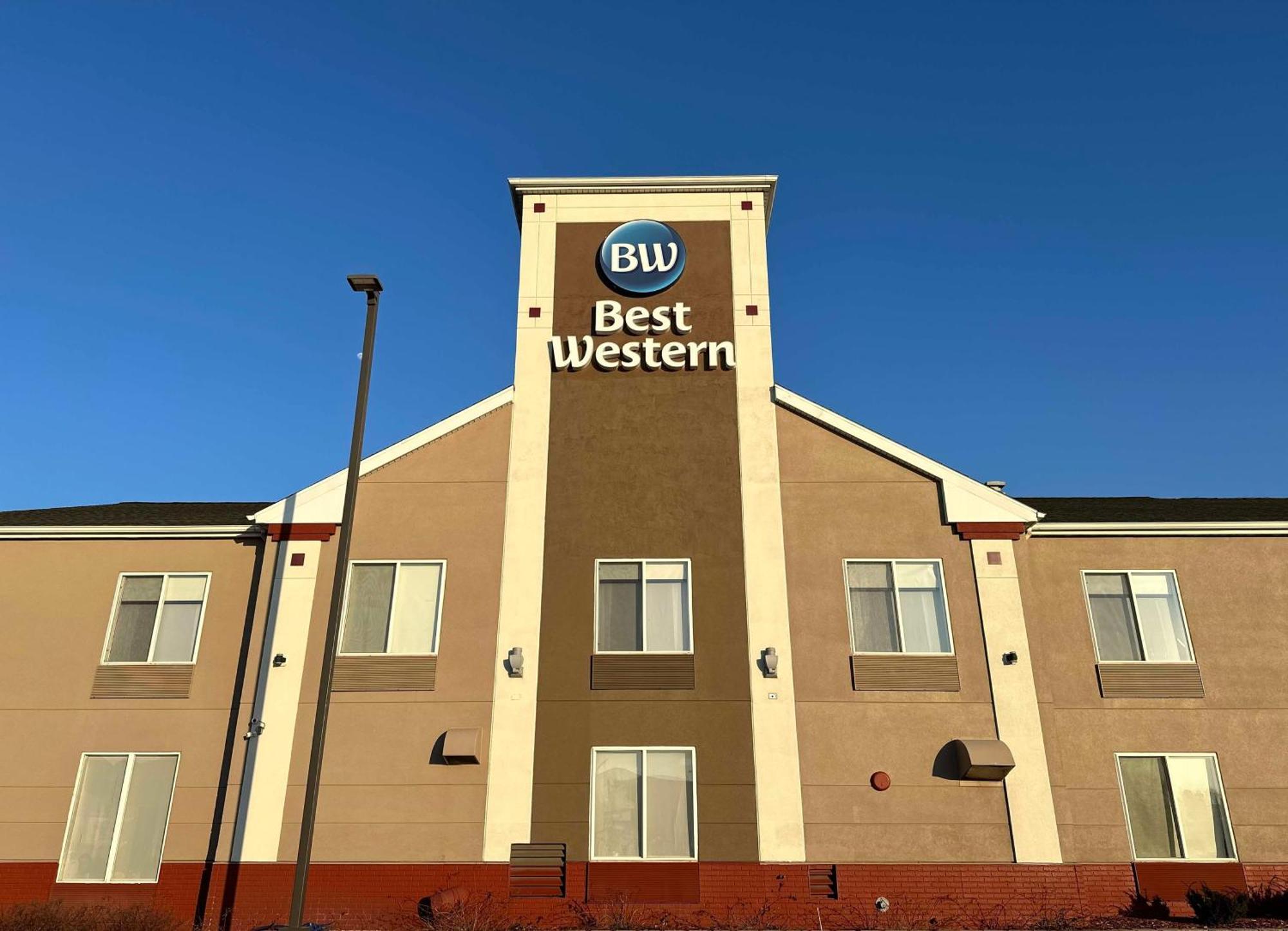 Best Western Watertown Kültér fotó